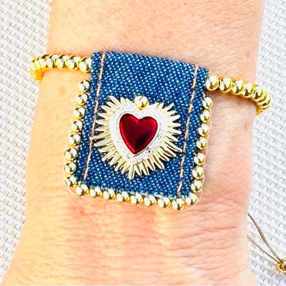 “Bursting Sacred Heart” of Jesus Immaculate Mary Catholic Ruby Red Jean Bracelet - Picture 7 of 16